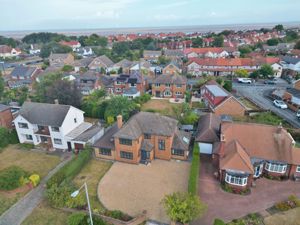 Photo 30- click for photo gallery